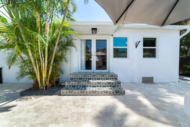 425 32nd Street, West Palm Beach, FL 33407