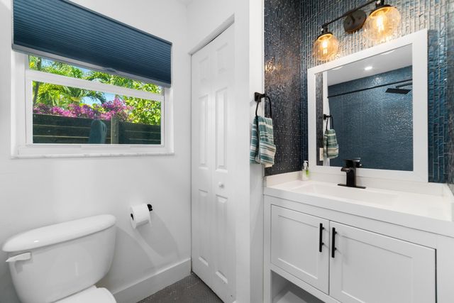 425 32nd Street, West Palm Beach, FL 33407