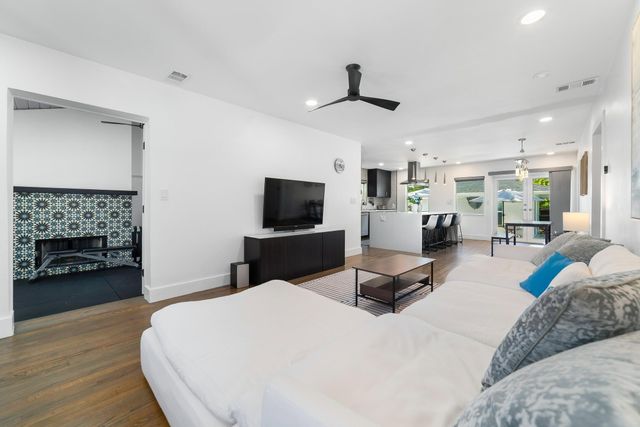 425 32nd Street, West Palm Beach, FL 33407