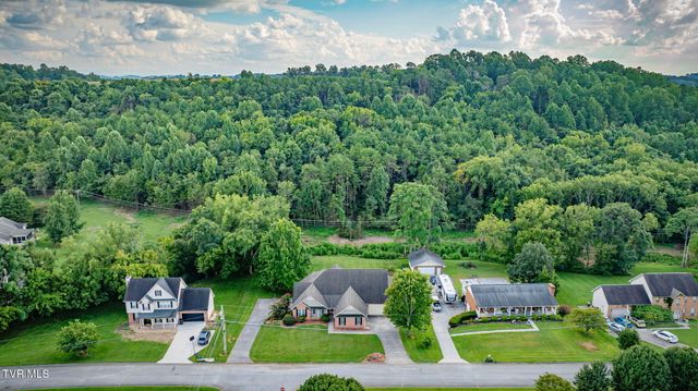 1031 Hickory View Drive, Morristown, TN 37814