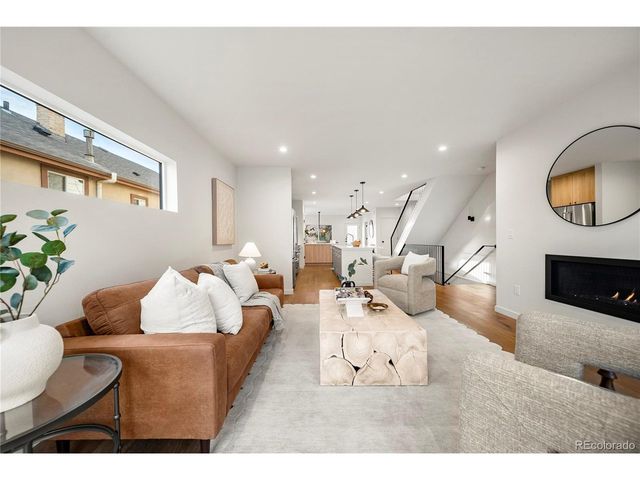 2538 S Acoma St, Denver, CO 80223