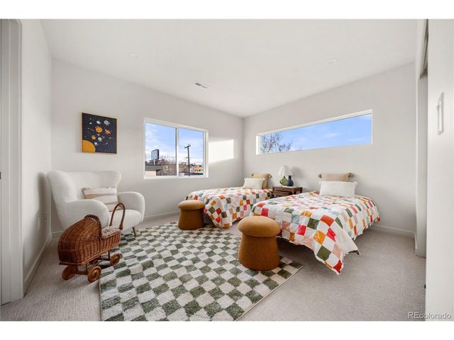 2538 S Acoma St, Denver, CO 80223