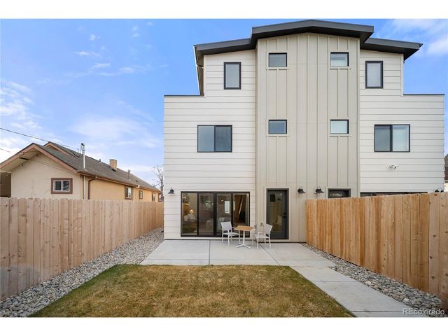 2538 S Acoma St, Denver, CO 80223