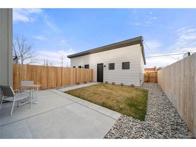 2538 S Acoma St, Denver, CO 80223