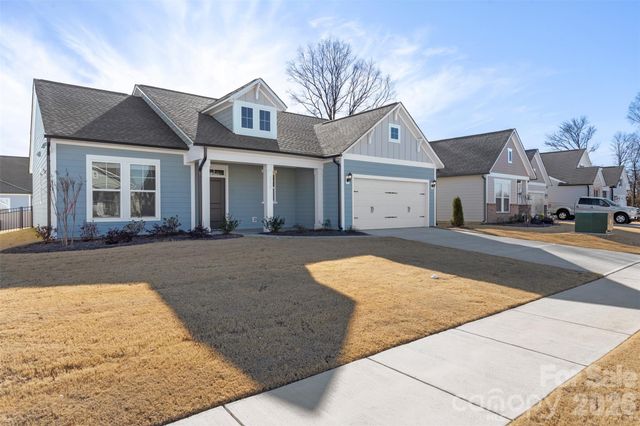 3229 Vermillion Drive, Harrisburg, NC 28075