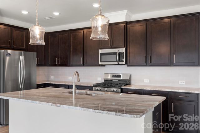 3229 Vermillion Drive, Harrisburg, NC 28075