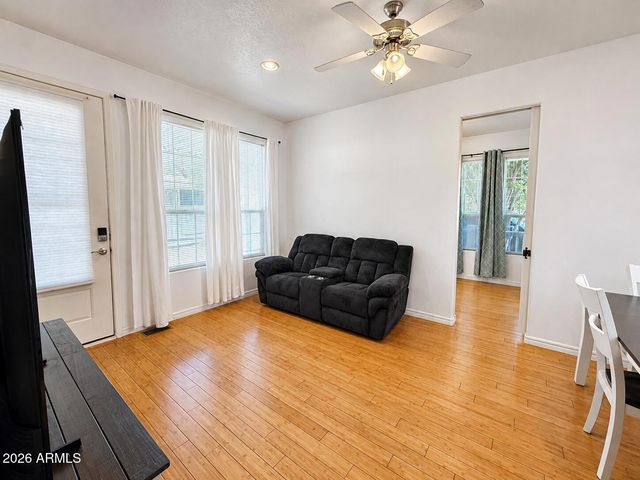 201 S Greenfield Road 58, Mesa, AZ 85206