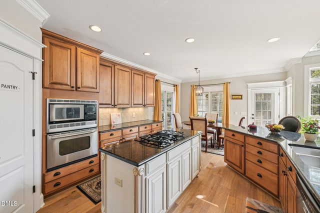 47 Coneflower, Chapel Hill, NC 27517