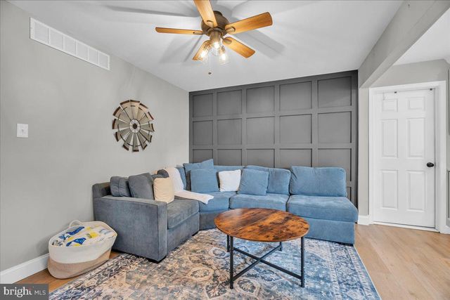 9 LANCASTER DR, Marlton, NJ 08053