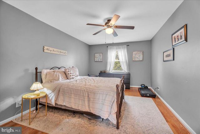 9 LANCASTER DR, Marlton, NJ 08053