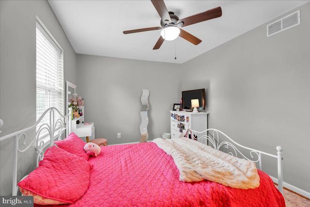 9 LANCASTER DR, Marlton, NJ 08053