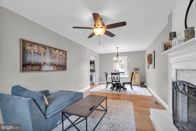 9 LANCASTER DR, Marlton, NJ 08053