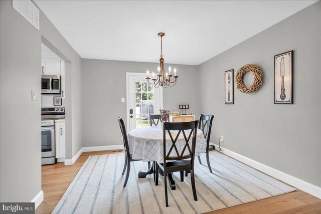 9 LANCASTER DR, Marlton, NJ 08053