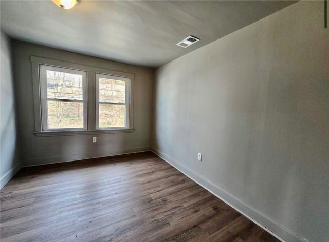 5725 Verona Rd, Verona, PA 15147