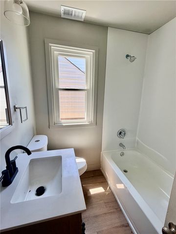 5725 Verona Rd, Verona, PA 15147