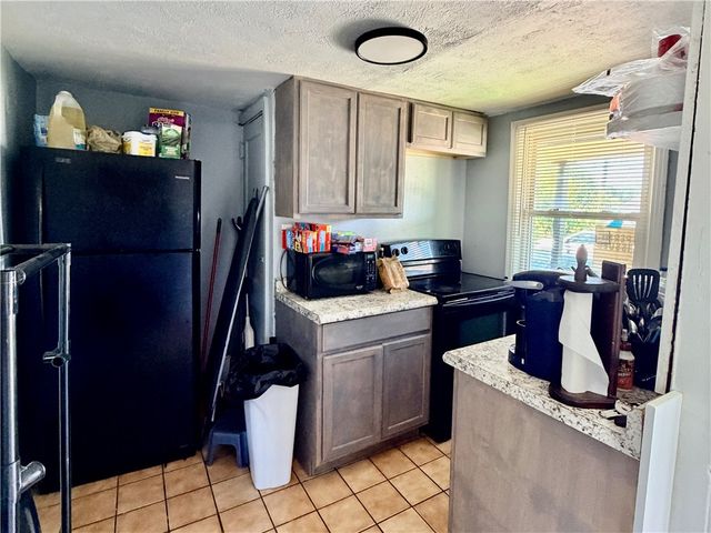 5725 Verona Rd, Verona, PA 15147