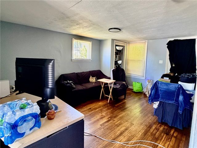 5725 Verona Rd, Verona, PA 15147