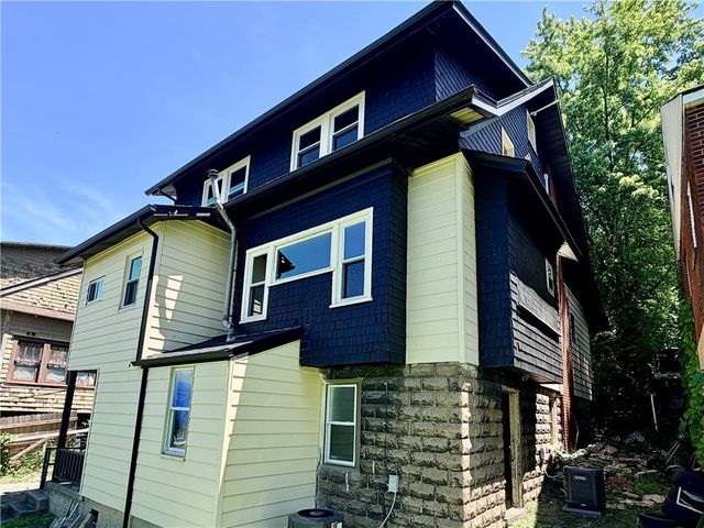 5725 Verona Rd, Verona, PA 15147