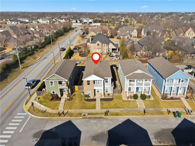 6519 W Pleasant Way, Rogers, AR 72758