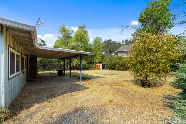 4490 Placer Street, Redding, CA 96001