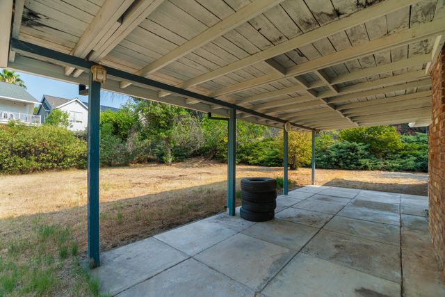 4490 Placer Street, Redding, CA 96001