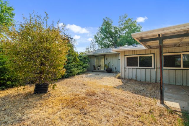 4490 Placer Street, Redding, CA 96001