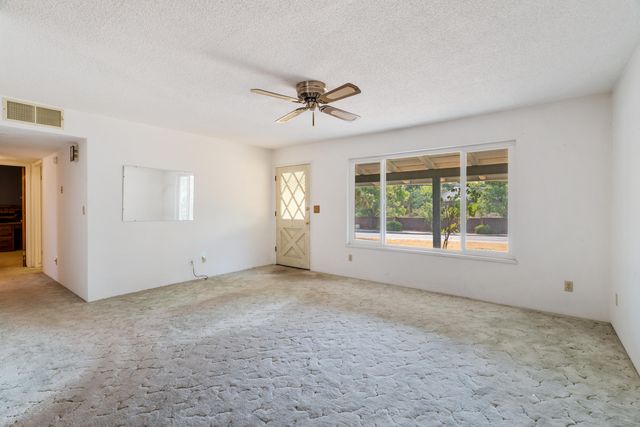4490 Placer Street, Redding, CA 96001