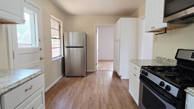 1623 Milner Road, Irving, TX 75061