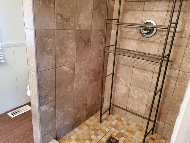 3532 LAZY LAKE DRIVE NORTH, Lakeland, FL 33801