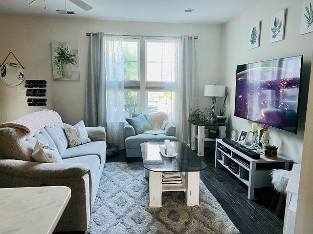 4988 W Liberty Park Circle, North Charleston, SC 29405