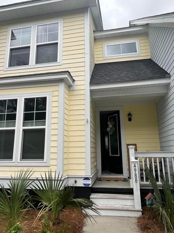4988 W Liberty Park Circle, North Charleston, SC 29405