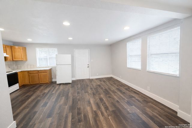 116 Dolores Ave Apt 1, San Antonio, TX 78228