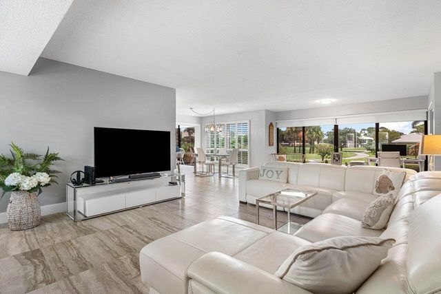 3665 Quail Ridge Drive Bobwhite B, Boynton Beach, FL 33436