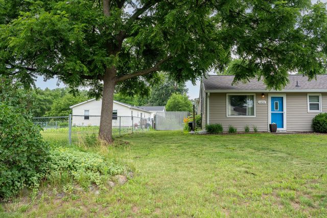 6424 College Avenue SE, Grand Rapids, MI 49548