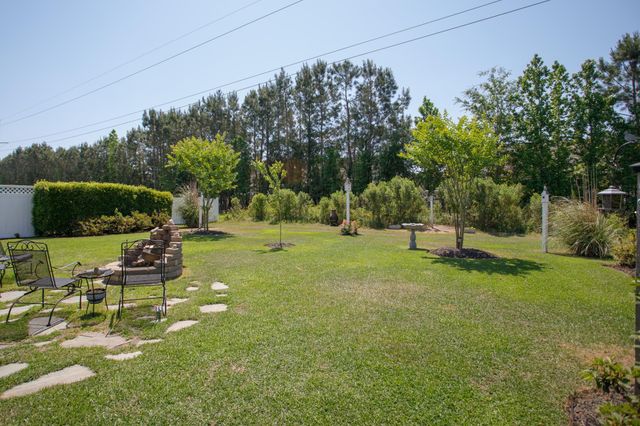 249 Star Lake Dr., Murrells Inlet, SC 29576