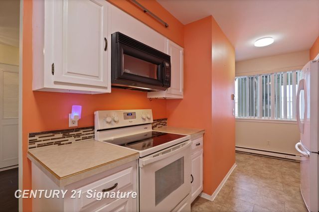 719 Kennely Road E-69, Saginaw, MI 48609