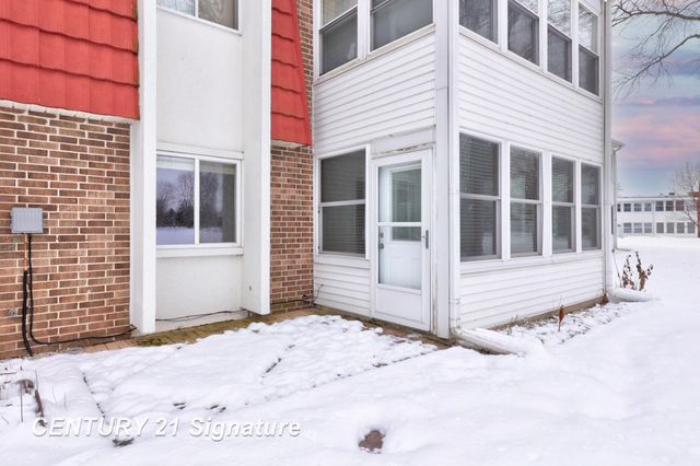 719 Kennely Road E-69, Saginaw, MI 48609