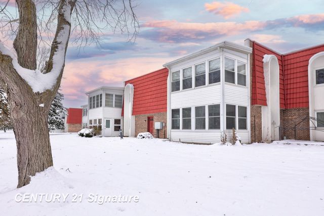 719 Kennely Road E-69, Saginaw, MI 48609