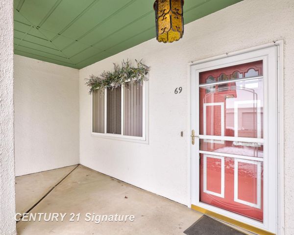 719 Kennely Road E-69, Saginaw, MI 48609