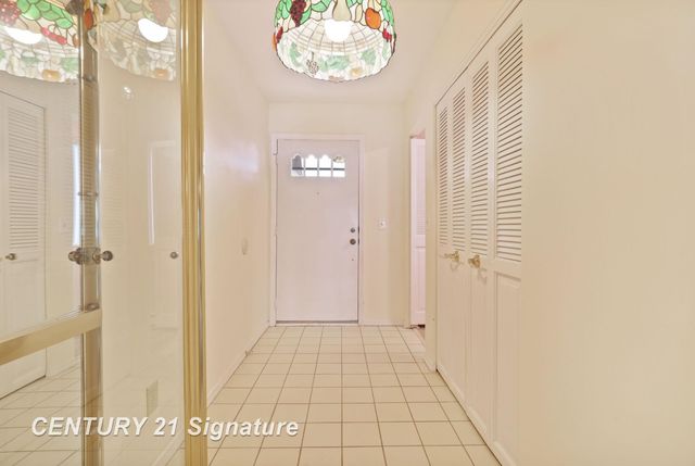 719 Kennely Road E-69, Saginaw, MI 48609