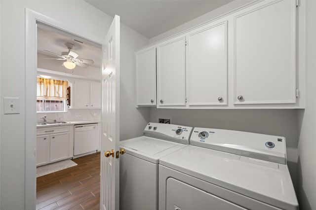 8126 Ivan Reid Drive, Houston, TX 77040