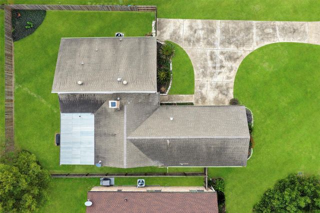 8126 Ivan Reid Drive, Houston, TX 77040