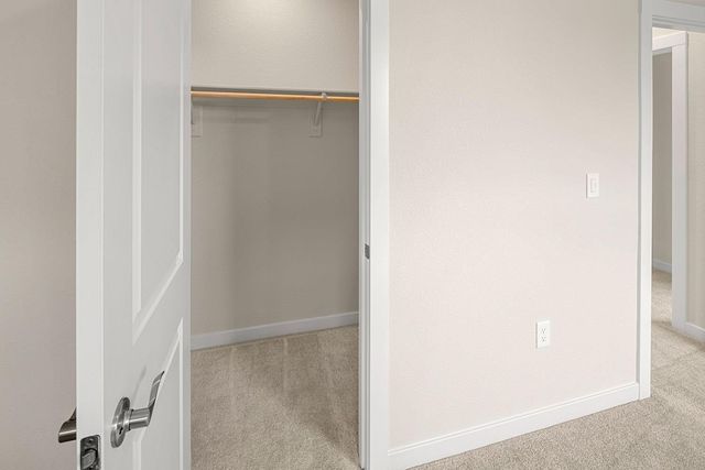 12071 Hetch Hechy Dr, Rancho Cordova, CA 95742