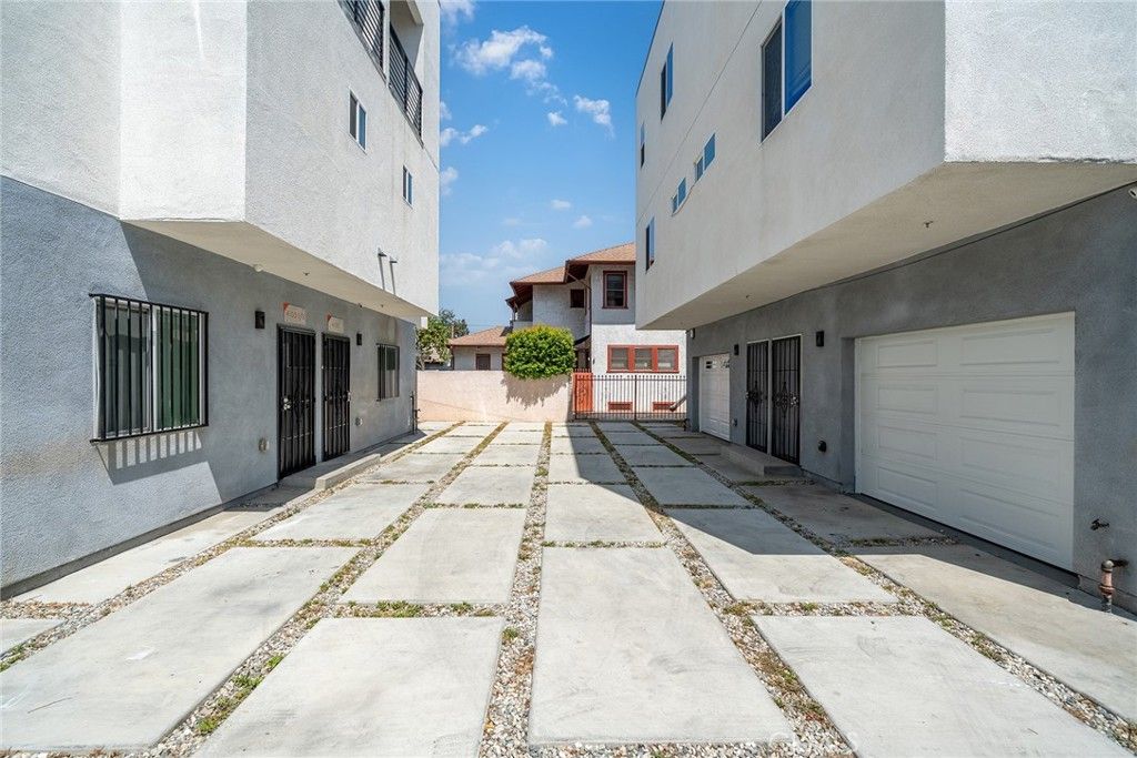 4103 S Normandie Avenue, Los Angeles, CA 90037 — photo 5