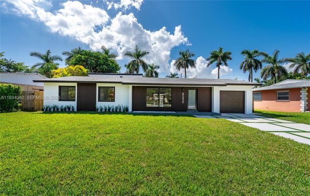 9230 SW 183rd Ter, Palmetto Bay, FL 33157