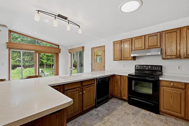 7423 Maple LANE, Two Rivers, WI 54241