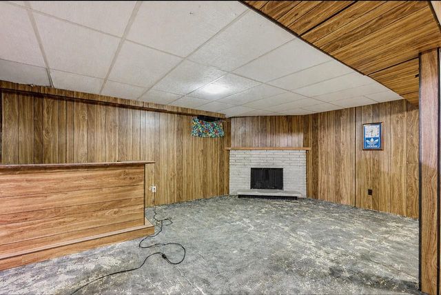 7423 Maple LANE, Two Rivers, WI 54241
