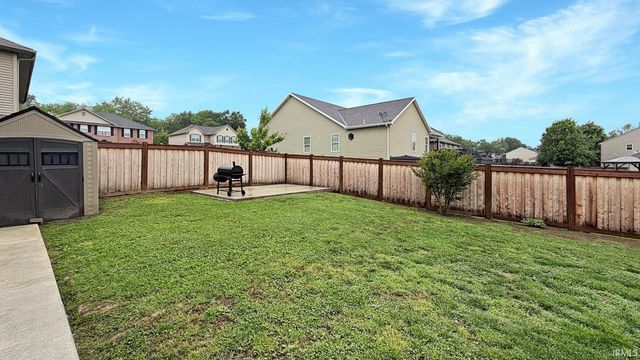 2310 Belize Drive, Evansville, IN 47725