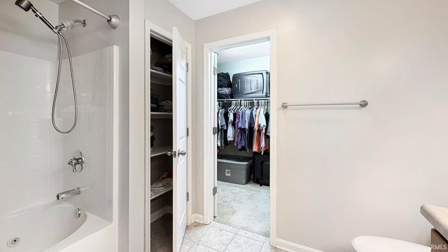 2310 Belize Drive, Evansville, IN 47725