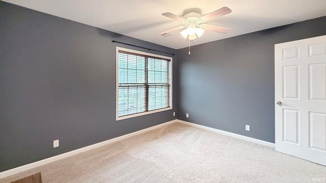 2310 Belize Drive, Evansville, IN 47725